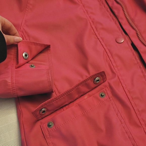 Raincoat - Picture 4 of 4